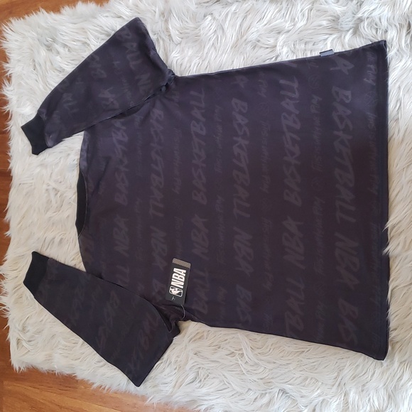 Men's Logo Performance Crewneck Pullover Tee- Medium - Picture 2 of 5